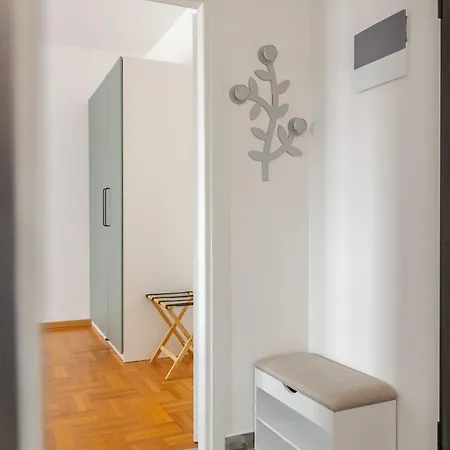 Domus Greta * Milano